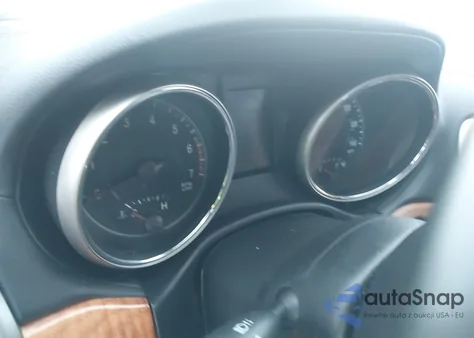 2011 Jeep Grand Cherokee Overland из США, поврежденный, VIN 1J4RR6GT6BC686606